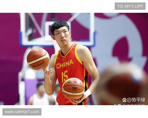 周琦状态回暖引发球迷热议能否带领球队在新赛季更进一步