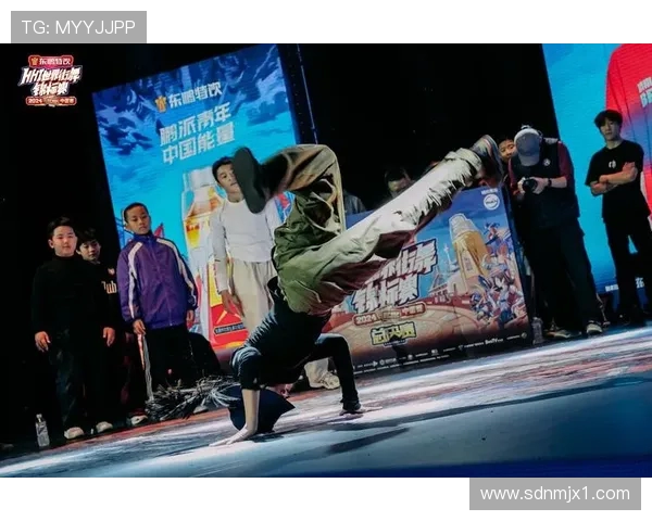 成都飞盘队在世界街舞大赛中的节奏表现精彩点评与分析