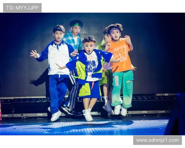 武汉街舞队的速度与激情:探索街舞文化的魅力与发展 武汉街舞队的速度与激情:探索街舞文化的魅力与发展