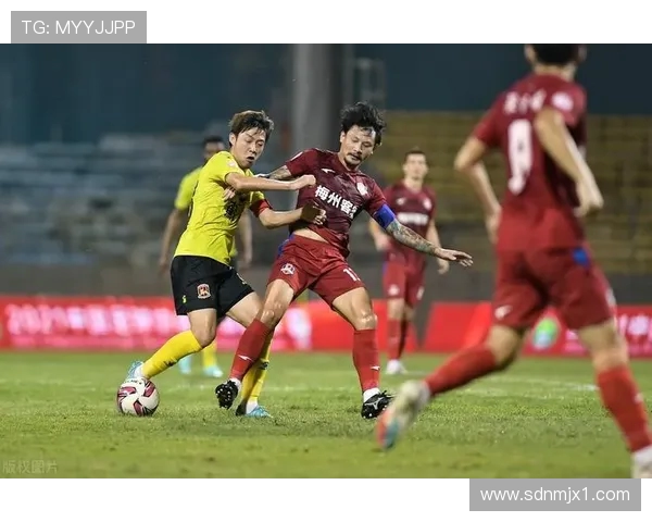 深圳排球队以98分领跑杯赛积分榜展现强劲实力和团队合作精神