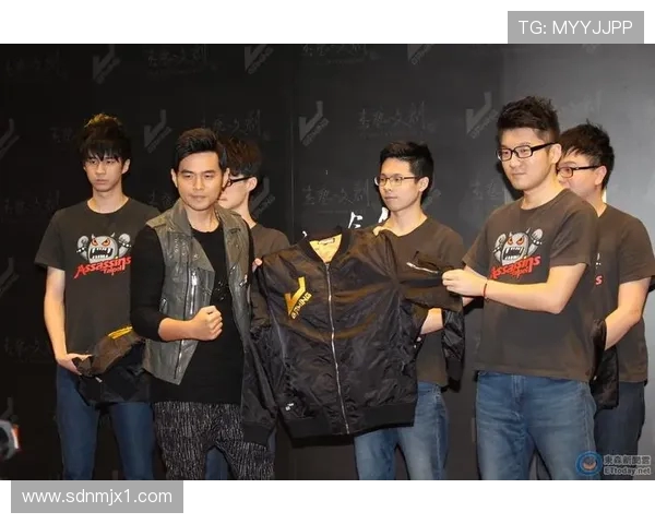 热议英雄联盟FPX战队配合革新引领赛场新潮流 热议英雄联盟FPX战队配合革新引领赛场新潮流